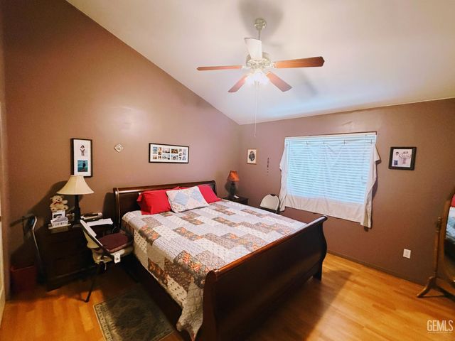 412 Leeta Street, Bakersfield, CA 93307