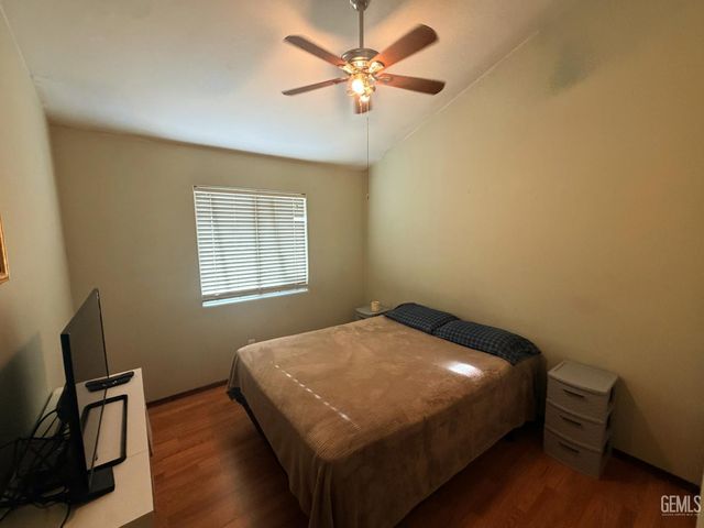 412 Leeta Street, Bakersfield, CA 93307