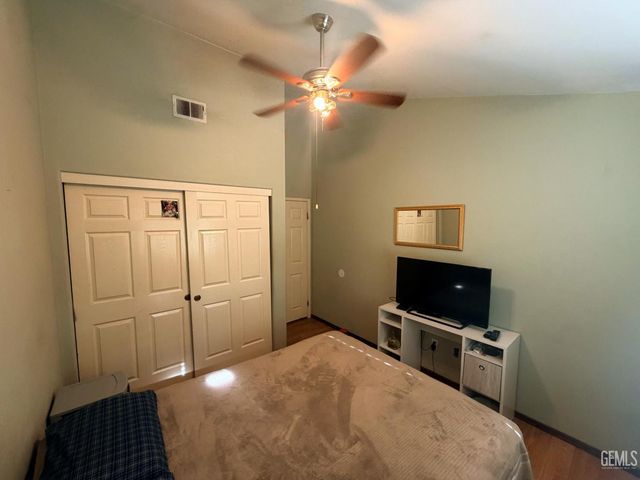 412 Leeta Street, Bakersfield, CA 93307