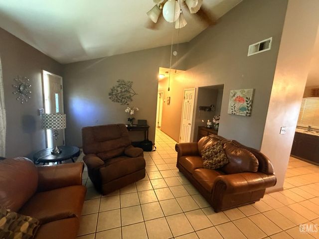 412 Leeta Street, Bakersfield, CA 93307