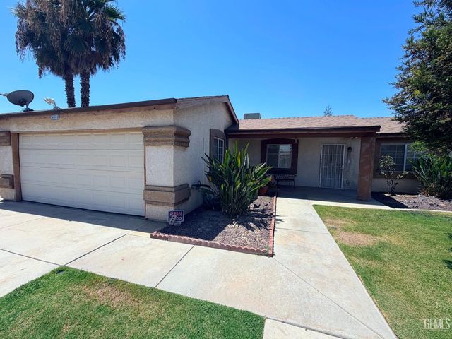 412 Leeta Street, Bakersfield, CA 93307