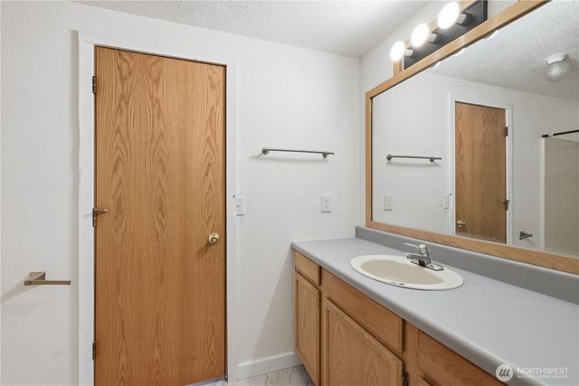 70 Hummingbird Lane, Cle Elum, WA 98922