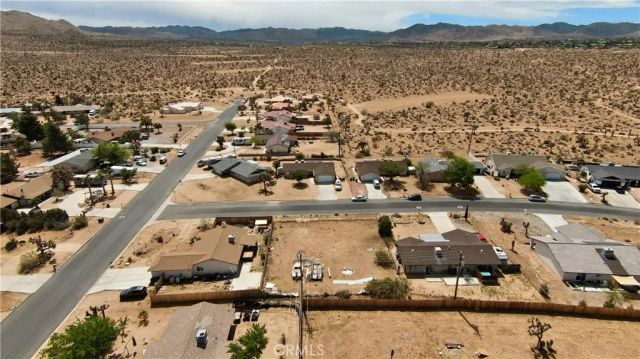 58874 Delano, Yucca Valley, CA 92284