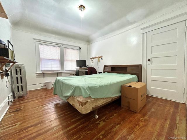 94-24 41st Road, Elmhurst, NY 11373