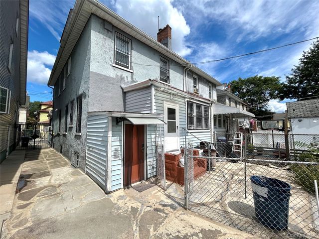 94-24 41st Road, Elmhurst, NY 11373