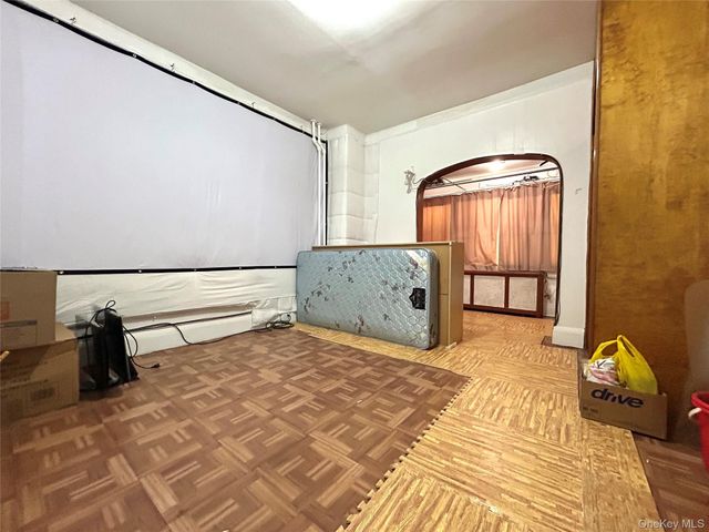 94-24 41st Road, Elmhurst, NY 11373