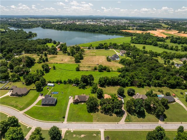 Tract 2 5 Acres E Lake Road, Elm Springs, AR 72762