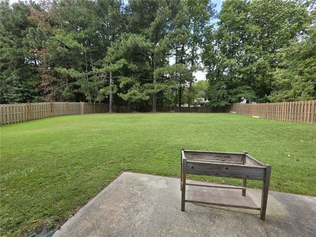 1712 Hillside Bend Crossing, Lawrenceville, GA 30043