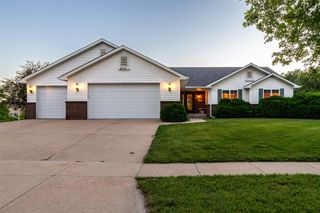4001 Wembley Avenue, Ames, IA 50010