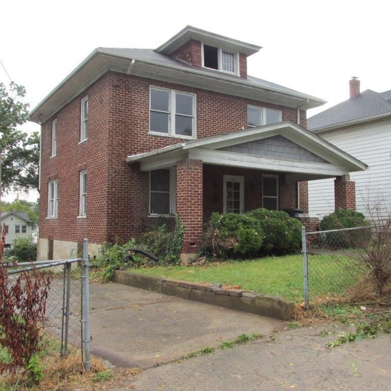 1302 Hanover AVE, Roanoke, VA 24017