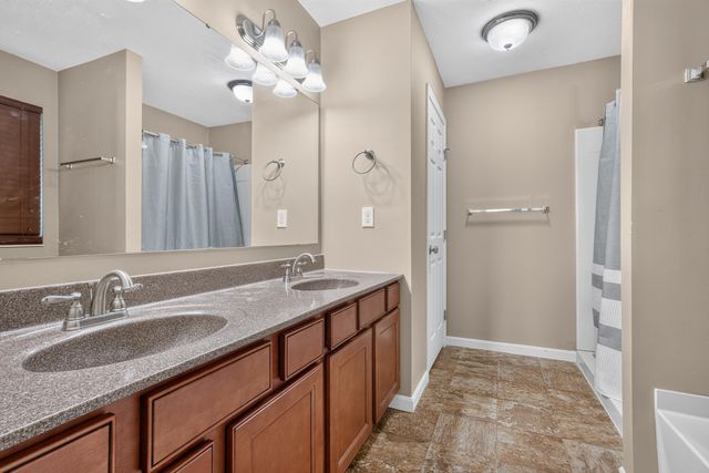6263 Holm Oak Court, Independence, KY 41051