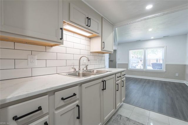 4032 Sloop TRL, Chesapeake, VA 23321