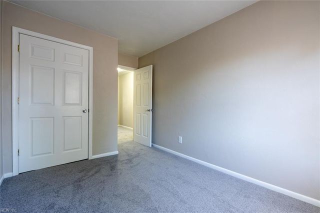 4032 Sloop TRL, Chesapeake, VA 23321