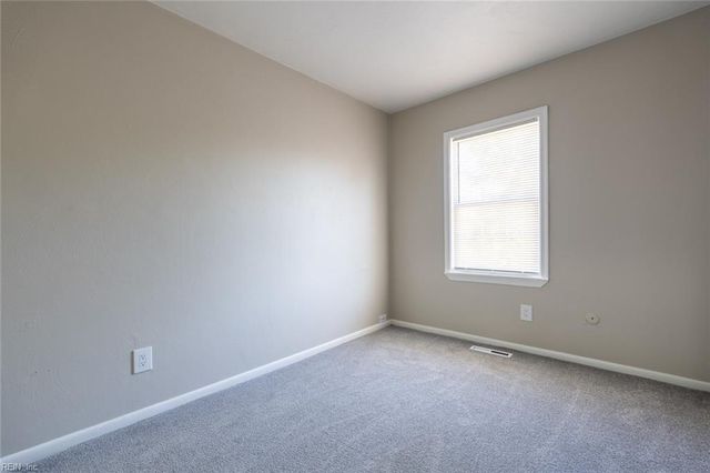 4032 Sloop TRL, Chesapeake, VA 23321