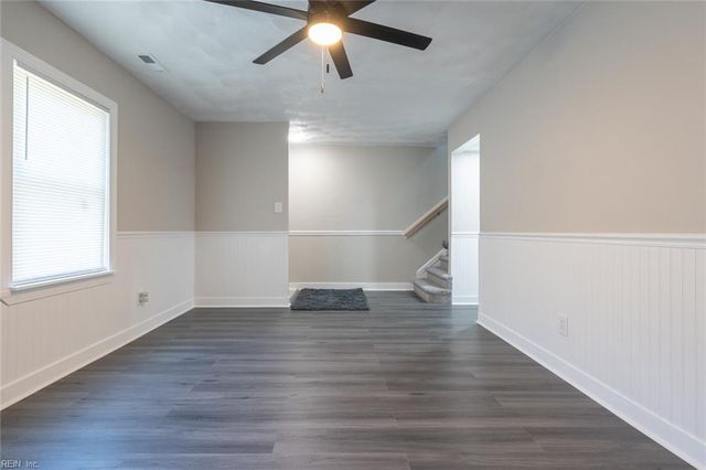 4032 Sloop TRL, Chesapeake, VA 23321