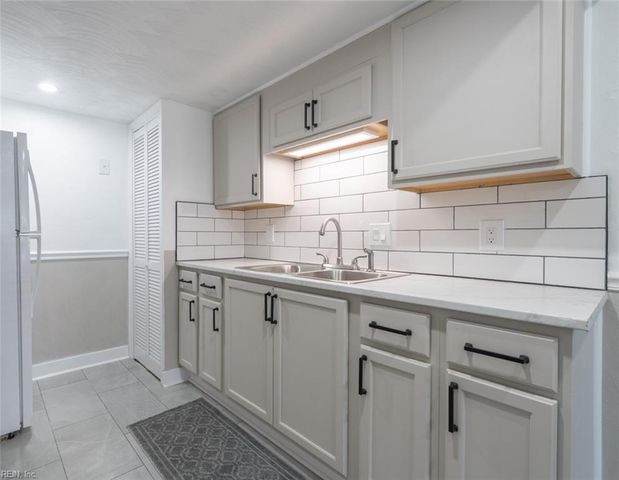 4032 Sloop TRL, Chesapeake, VA 23321
