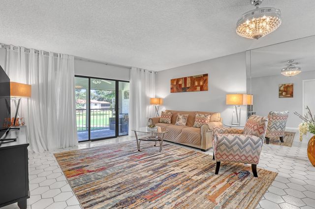 21662 Arriba Real 44-D, Boca Raton, FL 33433