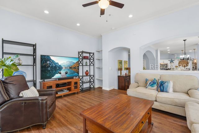 4 Indigo Run Dr Apt 3020, Hilton Head Island, SC 29926