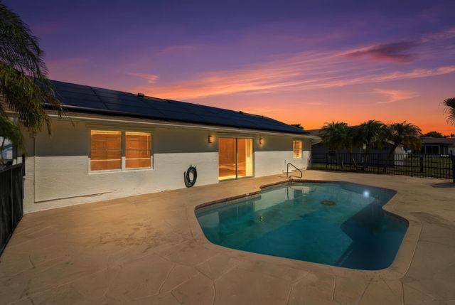 9774 Lancaster Place, Boca Raton, FL 33434