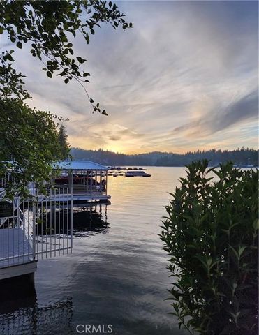 900 Lo Lane, Twin Peaks, CA 92391