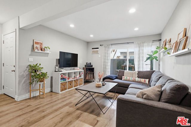 28915 Thousand Oaks Boulevard 190, Agoura Hills, CA 91301