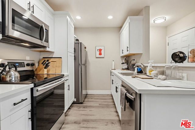 28915 Thousand Oaks Boulevard 190, Agoura Hills, CA 91301