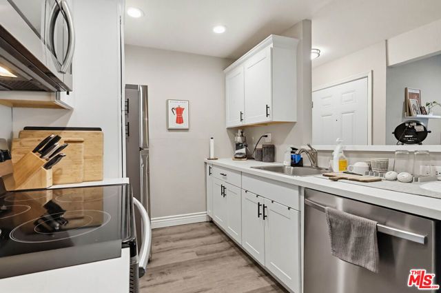 28915 Thousand Oaks Boulevard 190, Agoura Hills, CA 91301