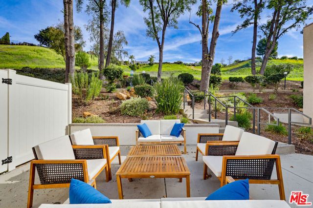 28915 Thousand Oaks Boulevard 190, Agoura Hills, CA 91301