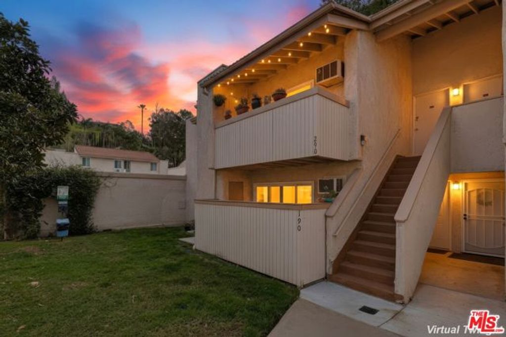 28915 Thousand Oaks Boulevard 190, Agoura Hills, CA 91301