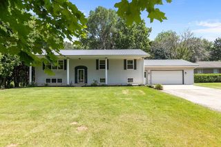 25 S KELLER PARK DRIVE, Appleton, WI 54914