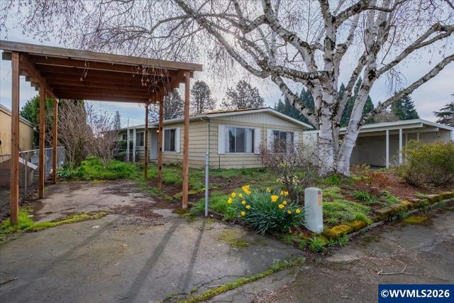 3182 Sandal Ct NE, Salem, OR 97305