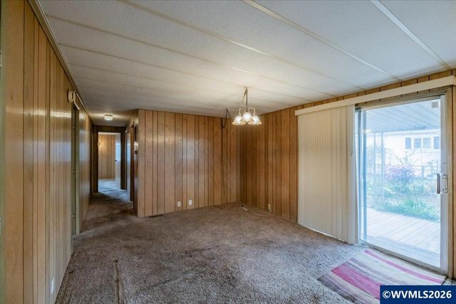 3182 Sandal Ct NE, Salem, OR 97305