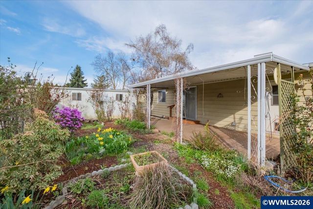 3182 Sandal Ct NE, Salem, OR 97305