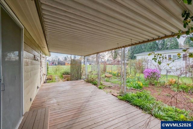 3182 Sandal Ct NE, Salem, OR 97305