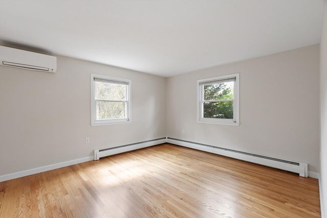 1 Hawthorne Circle, Andover, MA 01810