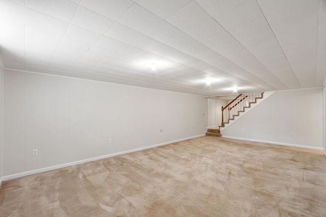 1 Hawthorne Circle, Andover, MA 01810