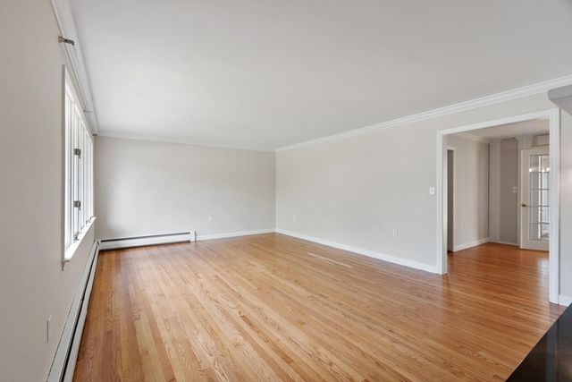 1 Hawthorne Circle, Andover, MA 01810