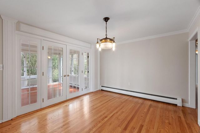 1 Hawthorne Circle, Andover, MA 01810