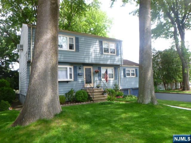 61 Aladdin Avenue, Dumont, NJ 07628