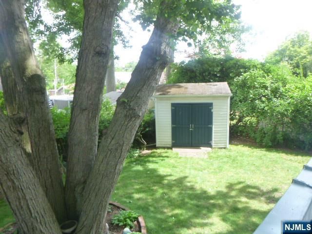 61 Aladdin Avenue, Dumont, NJ 07628