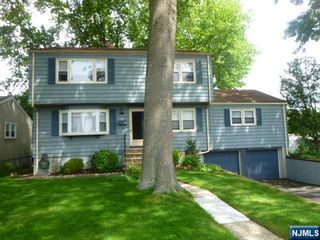 61 Aladdin Avenue, Dumont, NJ 07628