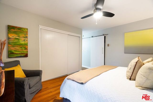 11743 Darlington Avenue 1, Los Angeles, CA 90049