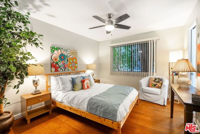 11743 Darlington Avenue 1, Los Angeles, CA 90049