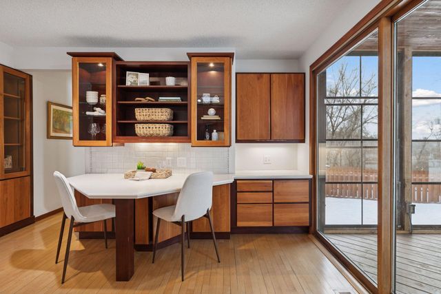 306 Floral Drive W, Shoreview, MN 55126