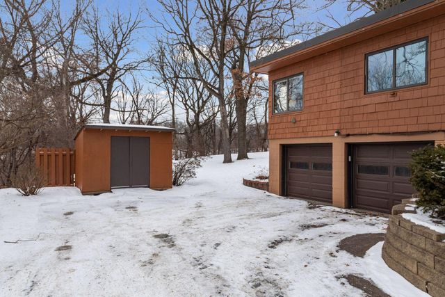 306 Floral Drive W, Shoreview, MN 55126