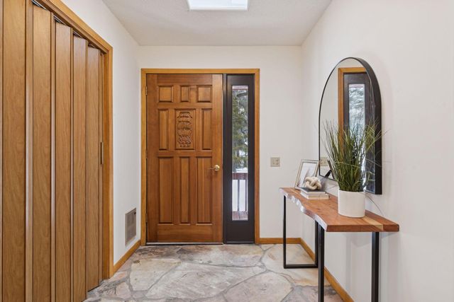 306 Floral Drive W, Shoreview, MN 55126