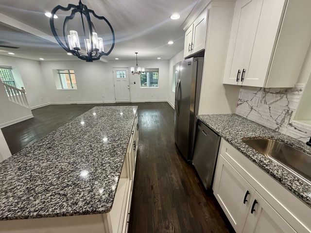 912 SW Ira Street, Atlanta, GA 30310