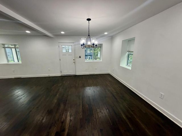 912 SW Ira Street, Atlanta, GA 30310