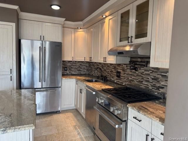 75 S Bay Drive, Babylon, NY 11702