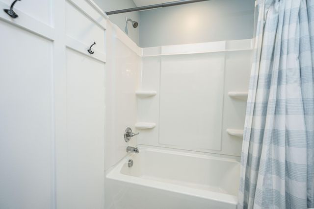 125 Caleb Court, Ladson, SC 29456
